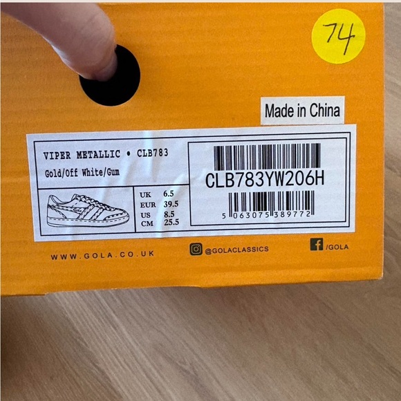 NEW Gola Viper Metallic Sneakers in Gold and White - Picture 2 of 7